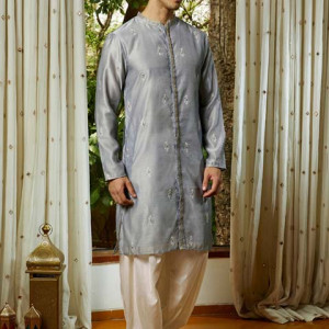 Men Grey Ethnic Motifs Embroidered Kurta with Cream Salwar